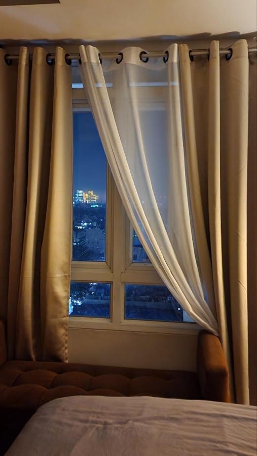 Alps At 150 Newport Blvd Condominum Near T3 Pasay Zewnętrze zdjęcie
