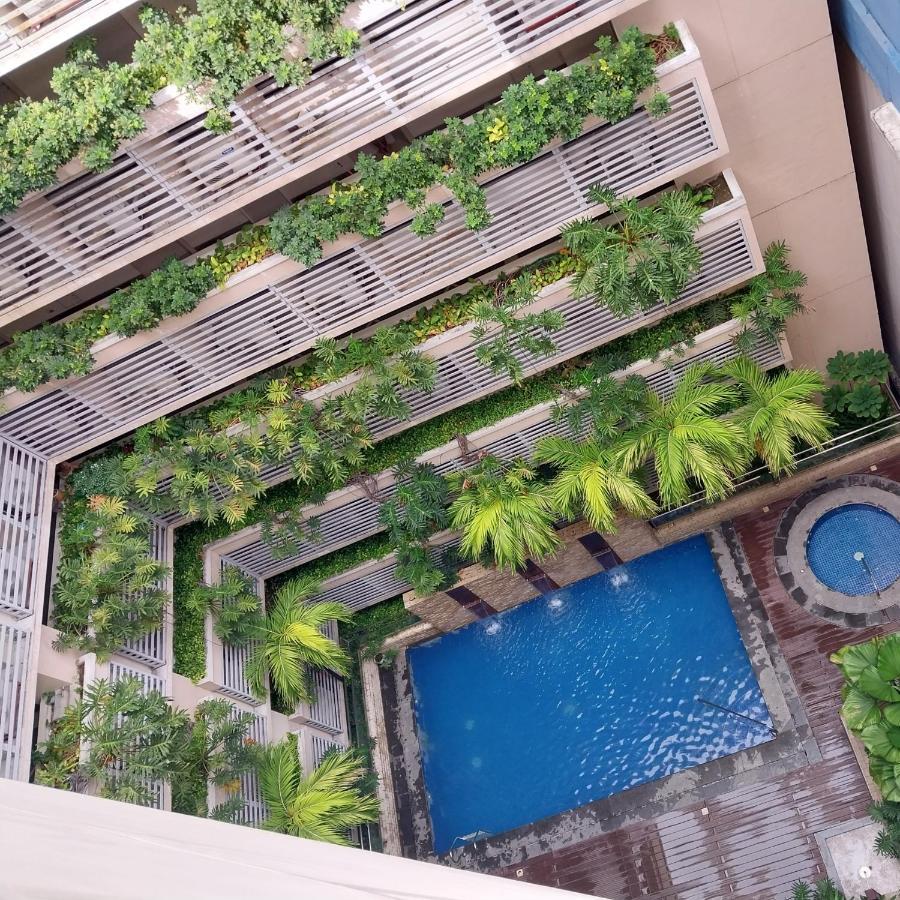 Alps At 150 Newport Blvd Condominum Near T3 Pasay Zewnętrze zdjęcie