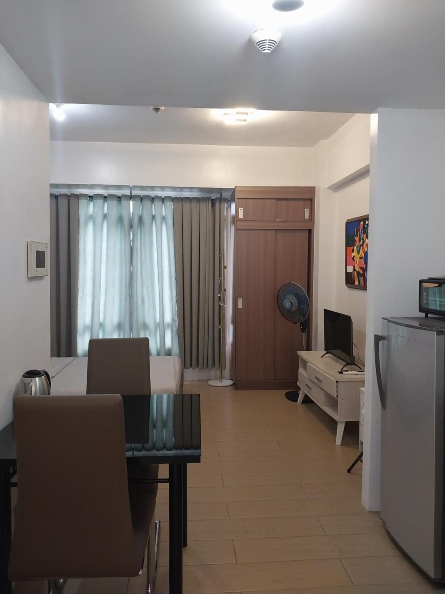 Alps At 150 Newport Blvd Condominum Near T3 Pasay Zewnętrze zdjęcie